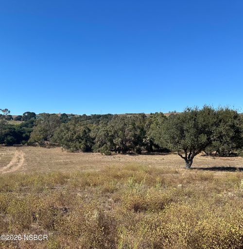 4-1990 Tularosa Rd, Lompoc, CA, 93436-9684 | Card Image
