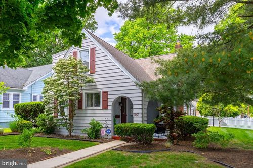 103 Lake Ave, Hamilton, NJ, 08610-5615 | Card Image
