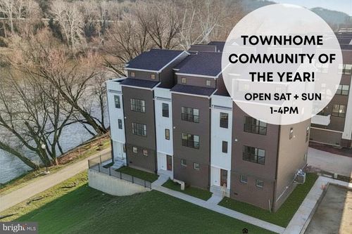 56-956 Riverplace Dr, CONSHOHOCKEN, PA, 19428-2471 | Card Image