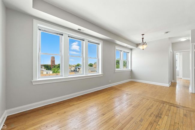 APT-3 - 3302 W Crystal St, Condo with 3 bedrooms, 2 bathrooms and 1 parking in Chicago IL | Image 12
