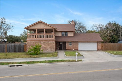 1776 Frio St, Corpus Christi, TX, 78417-3124 | Card Image