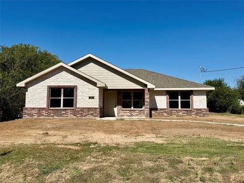 1114 Sanders St, Bowie, TX, 76230-3546 | Card Image