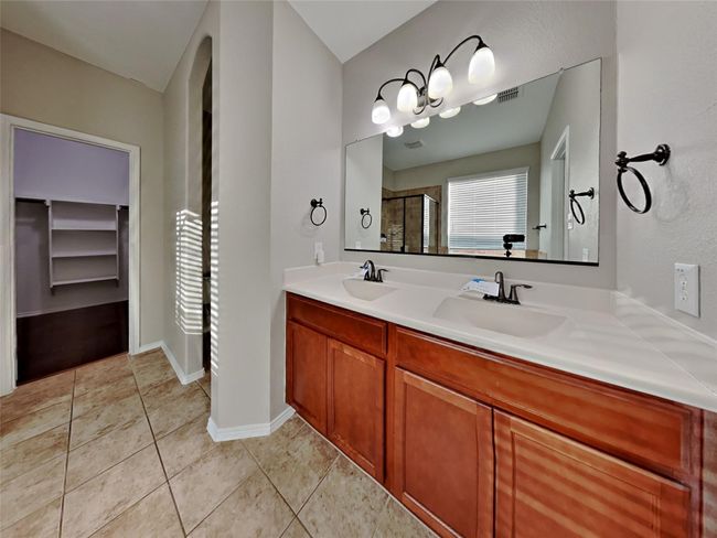 11721 Summer Springs Dr, House other with 4 bedrooms, 3 bathrooms and null parking in Frisco TX | Image 9