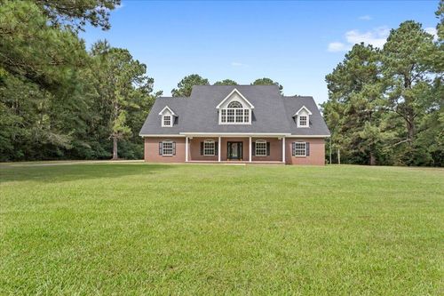 535 Graves Rd, Ellisville, MS, 39437-8401 | Card Image