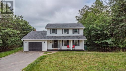 14 Greenwood Dr, Quispamsis, NB, E2E2T4 | Card Image