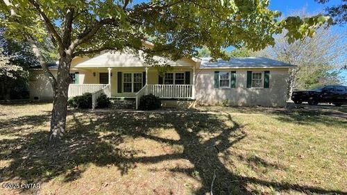 145 Skyline Dr, Trezevant, TN, 38258-2025 | Card Image