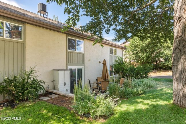 Back Patio | Image 15
