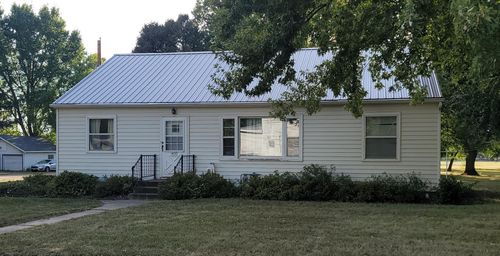 400 5th St N, Butterfield, MN, 56120-5026 | Card Image