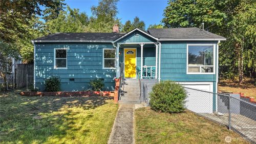 1527 Bloomington Ave, Bremerton, WA, 98312-3011 | Card Image