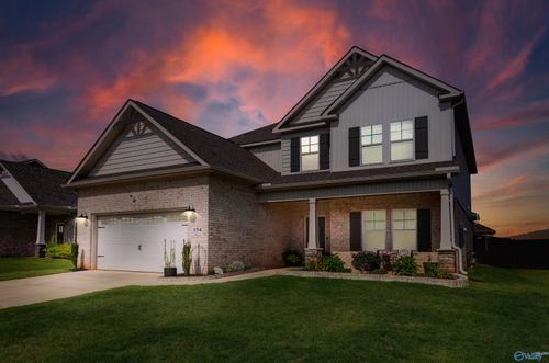 154 Brier Valley Dr, Meridianville, AL, 35759-4202 | Card Image