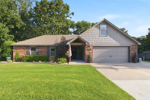 15241 Fox Run Dr, Claremore, OK, 74017-0919 | Card Image
