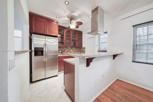 0 - 420 Nw 104th Ter, House other with 3 bedrooms, 2 bathrooms and null parking in Miami FL | Image 6