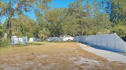 1004 Druid Rd E, CLEARWATER, FL, 33756-5606 | Card Image