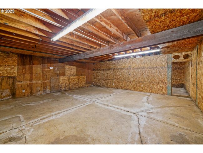 11224 Summit Loop Se, House other with 6 bedrooms, 6 bathrooms and 3 parking in Turner OR | Image 40