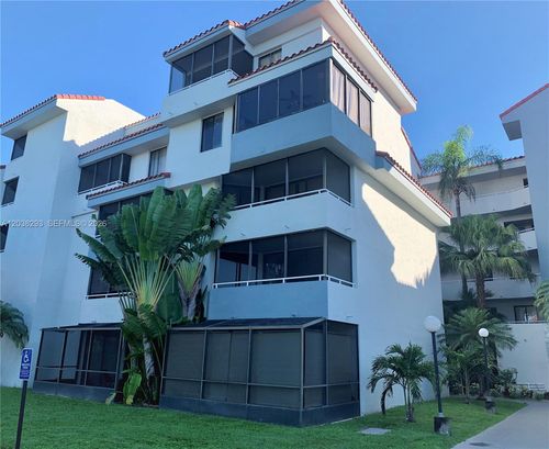 e-101-8255 Sw 152nd Ave, Miami, FL, 33193-4068 | Card Image