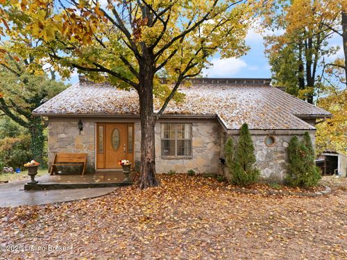 42 Fishback Ln, Edmonton, KY, 42129-6444 | Card Image