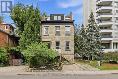 98 Duke St, Hamilton, ON, L8P1X5 | Card Image