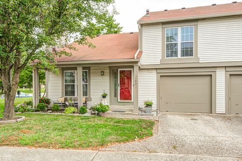 7861 Hunters Path, Indianapolis, IN, 46214-1534 | Card Image