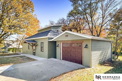 1211 4th Ave, Plattsmouth, NE, 68048-2038 | Card Image