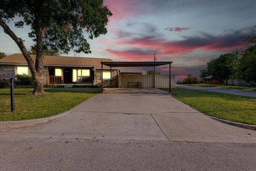 2100 Se 19th St, Mineral Wells, TX, 76067-7524 | Card Image