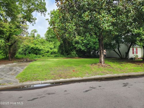 441 Evans St, Wilmington, NC, 28405-3137 | Card Image