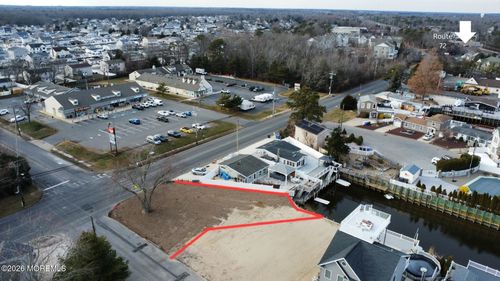 4 Betty Dr, Manahawkin, NJ, 08050-4506 | Card Image