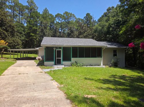 97 Walnut Ave, DeFuniak Springs, FL, 32435-2755 | Card Image