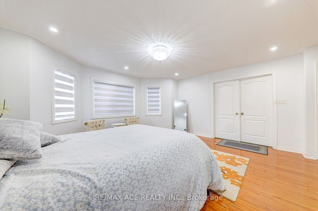 82 Warnford Cir, House other with 7 bedrooms, 5 bathrooms and 4 parking in Ajax ON | Image 25