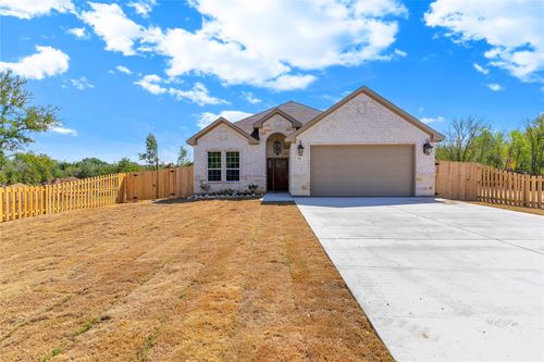 868 Fuller Ave, Cleburne, TX, 76031-7602 | Card Image