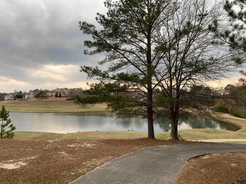 426 Southern Oaks Dr, Macon, GA, 31216-4123 | Card Image