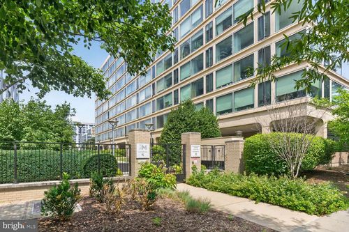 713-1101 3rd St Sw, WASHINGTON, DC, 20024-4429 | Card Image