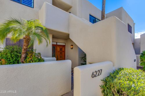 6227 N 30th Way, Phoenix, AZ, 85016-2212 | Card Image