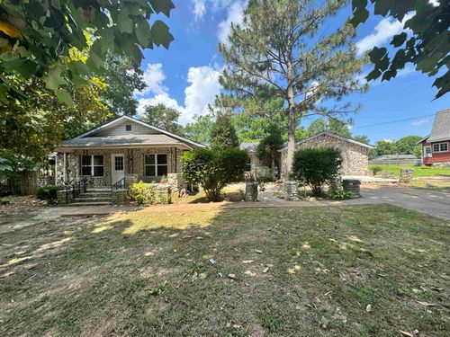 700 Harbert Dr, Savannah, TN, 38372-3027 | Card Image