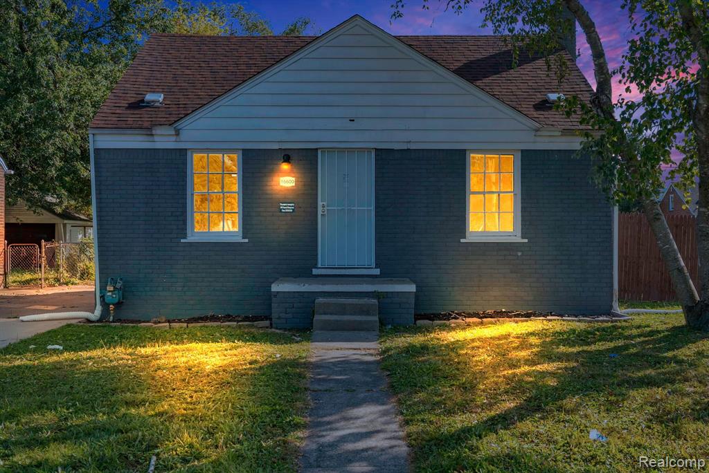 Bringard Dr, Detroit, MI 48205