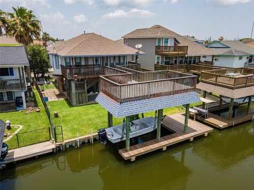 514 Pompano St, Bayou Vista, TX, 77563-2618 | Card Image
