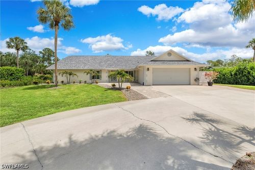 3631 1st Ave Nw, NAPLES, FL, 34120-2709 | Card Image