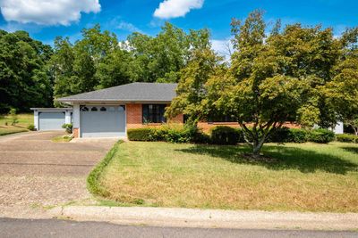 1718 Thomas Road, House other with 3 bedrooms, 2 bathrooms and null parking in Benton AR | Image 2