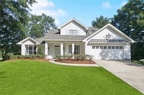 35 Elmwood Loop, Madisonville, LA, 70447-9798 | Card Image