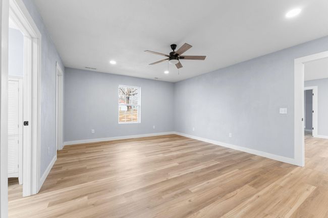305Crescent-9 | Image 9