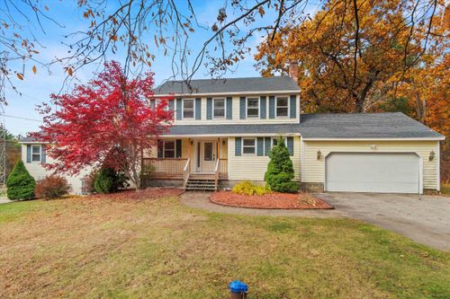 138 Castle Hill Rd, Windham, NH, 03087-1746 | Card Image