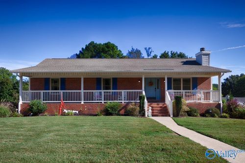 115 Season Ln, Huntsville, AL, 35811-9475 | Card Image