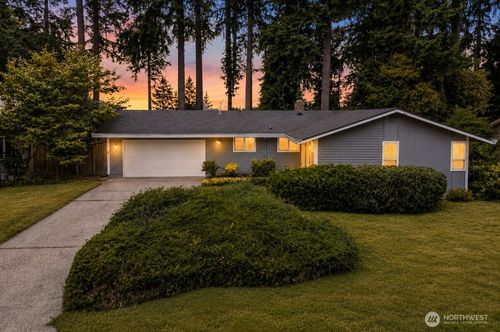 14417 119th Pl Ne, Kirkland, WA, 98034-1159 | Card Image