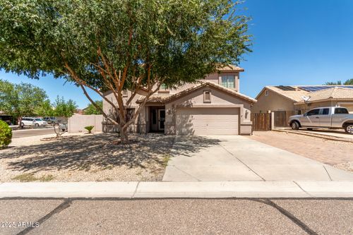 1614 E Vernoa St, San Tan Valley, AZ, 85140-7869 | Card Image