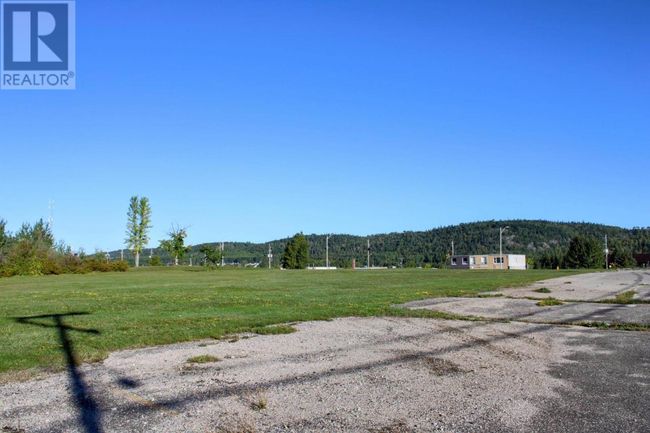 2 Deer Ave, Home with 0 bedrooms, 0 bathrooms and null parking in Manitouwadge ON | Image 5