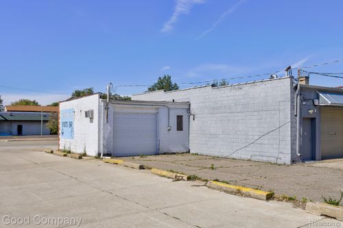 24350 John R Rd, Hazel Park, MI, 48030-1112 | Card Image