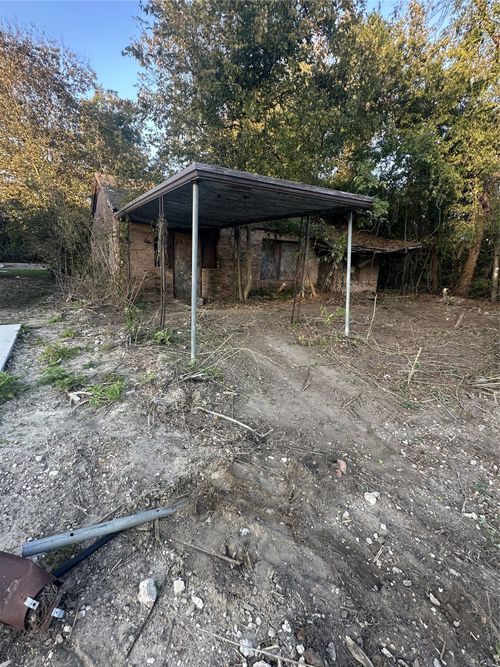 431 Well St, Marlin, TX, 76661-3190 | Card Image