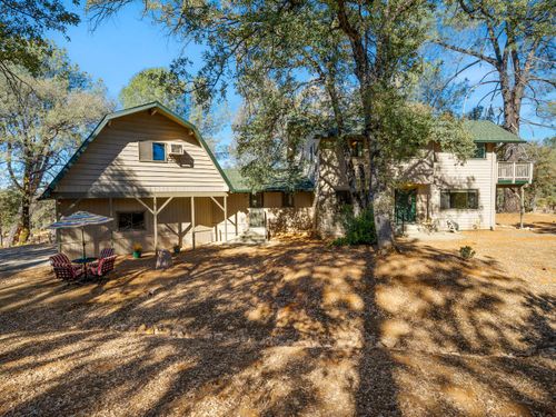 6730 Claim St, Placerville, CA, 95667-9037 | Card Image