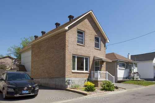 299 Shakespeare Street, Vanier and Kingsview Park, ON, K1L5M3 | Card Image