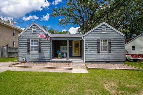 272 Plainview Cir, North Little Rock, AR, 72116-8914 | Card Image