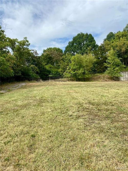 0 E Park St, Pacific, MO, 63069 | Card Image